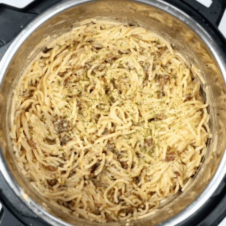 Instant Pot Bacon Carbonara