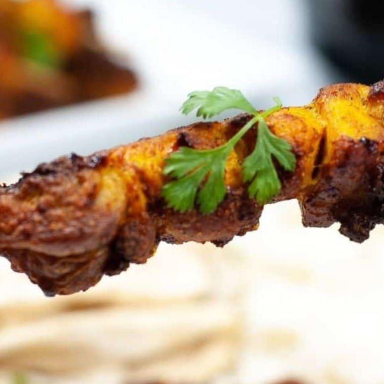 picture of air fryer tandoori chicken kebabs