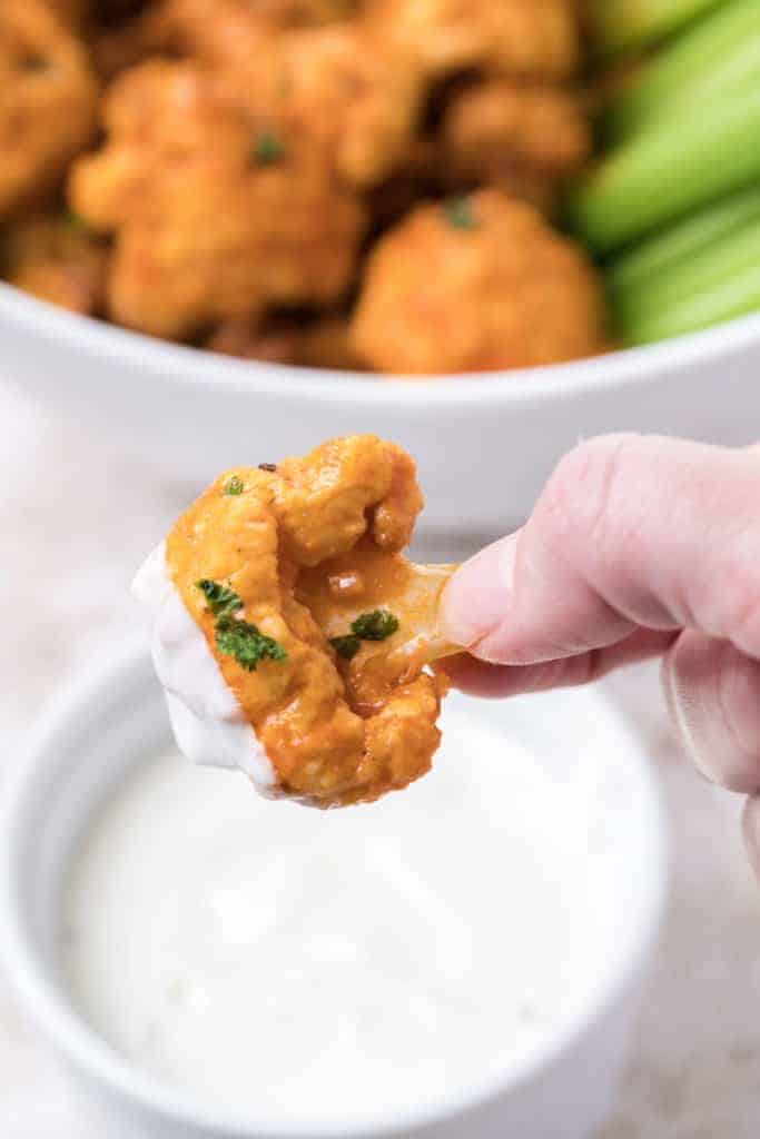 HOW TO MAKE BUFFALO CAULIFLOWER BITES IN THE AIR FRYER