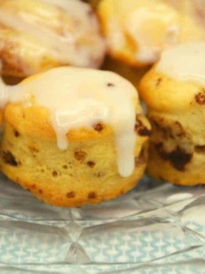 Air Fryer Cinnamon Roll Bites