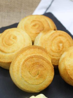 Air Fryer Pillsbury Cornbread Swirls