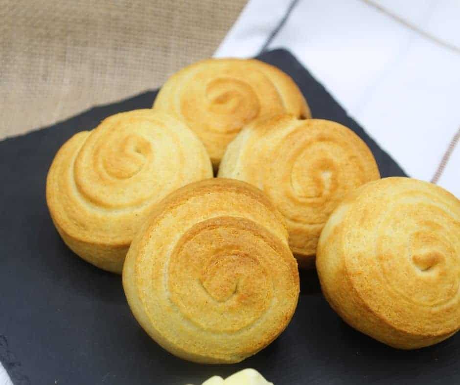 Air Fryer Pillsbury Cornbread Swirls