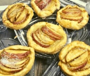 Air Fryer Easy Apple Tarts