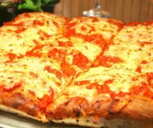 Air Fryer Chicago Style Deep-Dish Pizza