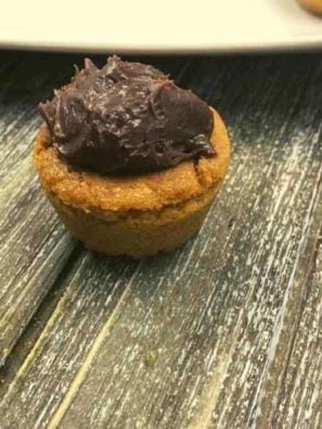 Air Fryer Peanut Butter Fudge Cookies