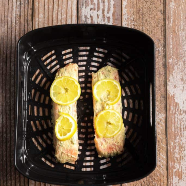 Air Fryer Lemon Dill Salmon