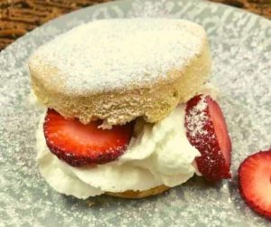 Air Fryer Biscuit Strawberry Shortcake