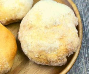 Air Fryer Easy Cinnamon Apple Biscuit Fritters