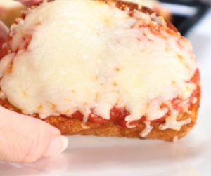 Air Fryer Garlic Bread Pizza Toast