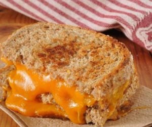 Air Fryer Texas Toast Grilled Cheese