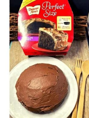 How To Make A Duncan Hines Perfect Size Cake Mix In the Air Fryer