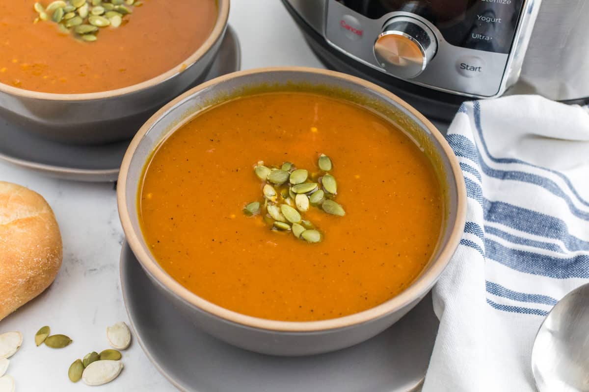 Instant Pot Curried Pumpkin Soup