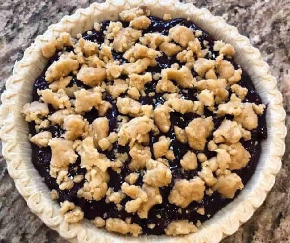 Air Fryer Blueberry Streusel Crumble Pie
