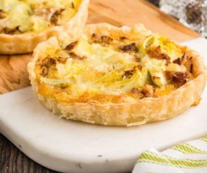 Air Fryer Caramelized Leeks and Artichoke Quiche