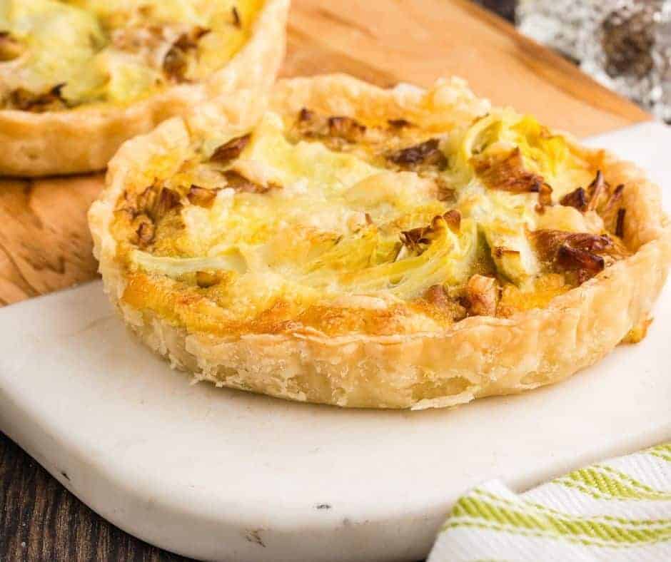 Air Fryer Caramelized Leeks and Artichoke Quiche