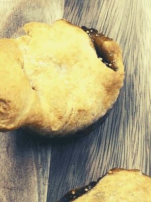 Air Fryer Easy Fig Pastry Tarts