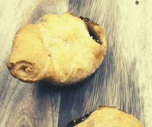 Air Fryer Easy Fig Pastry Tarts