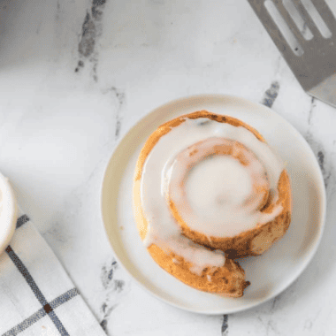 Air Fryer Cinnamon Rolls