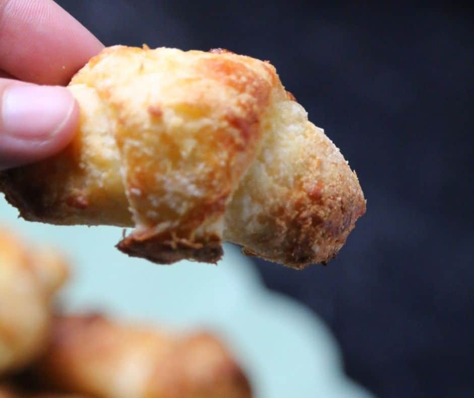 Air Fryer Keto Croissants