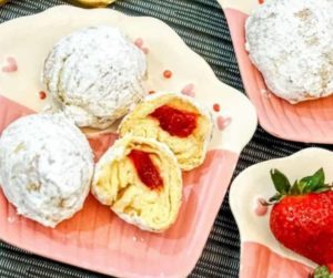 AirFryer Strawberry Donut-Holes