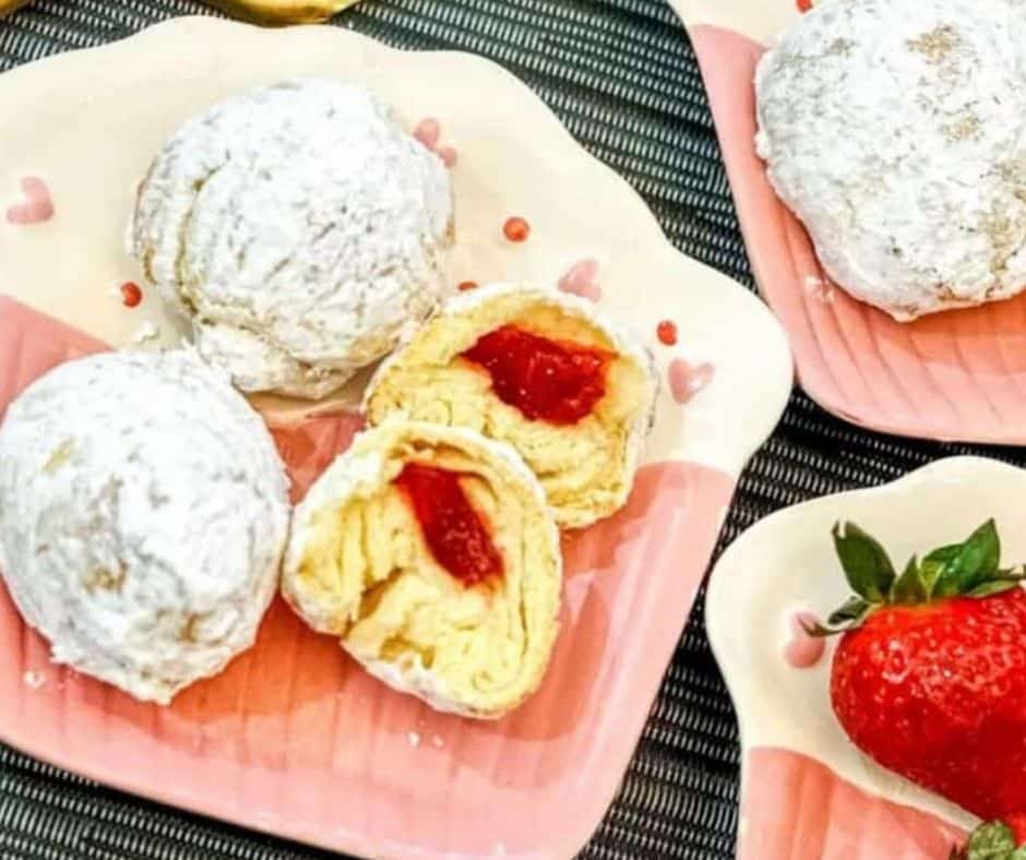 AirFryer Strawberry Donut-Holes