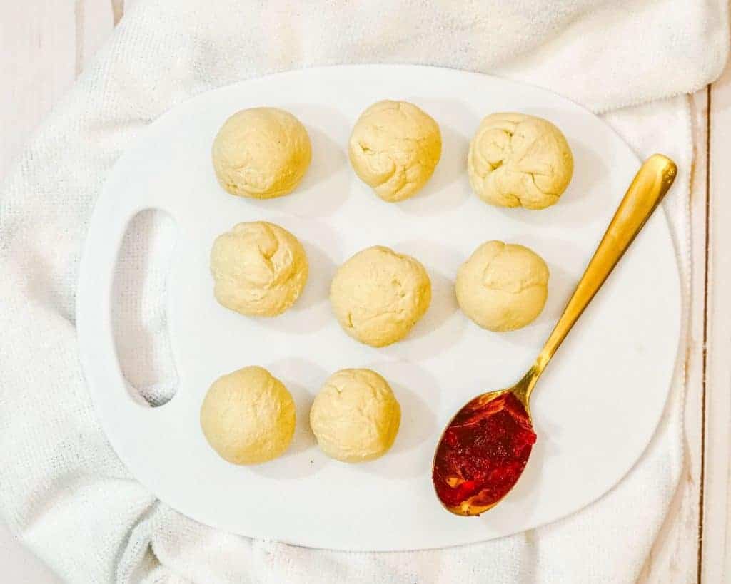 Air Fryer Strawberry Donut Holes