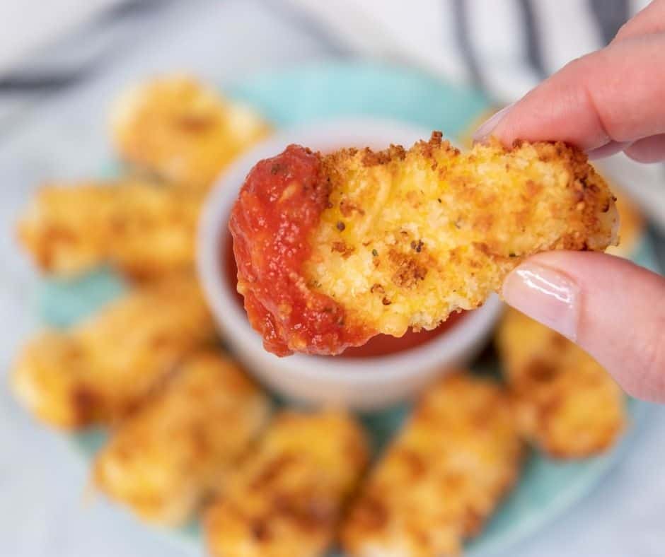 Air Fryer Mozzarella Sticks