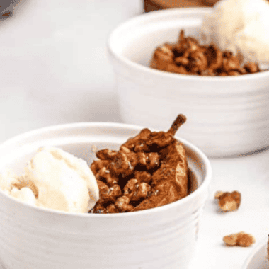 Air Fryer Baked Pears Recipe (Easy Cinnamon Pear Dessert)
