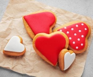 Air Fryer Valentine’s Day Heart Sugar Cookies