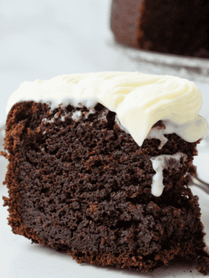 Air Fryer Flourless Chocolate Cake