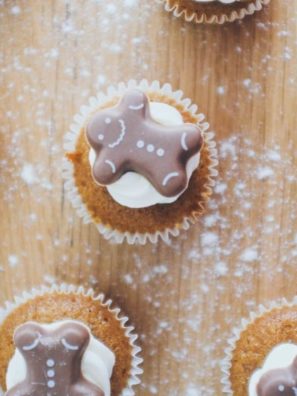 Air-Fryer-Gingerbread-Muffins