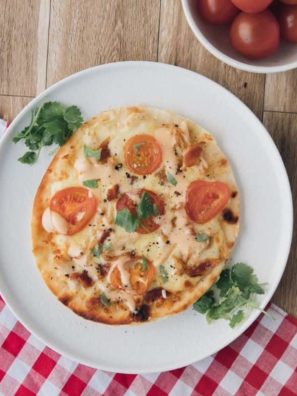 COPYCAT PANERA FLATBREAD PIZZA: CHIPOTLE CHICKEN & BACON