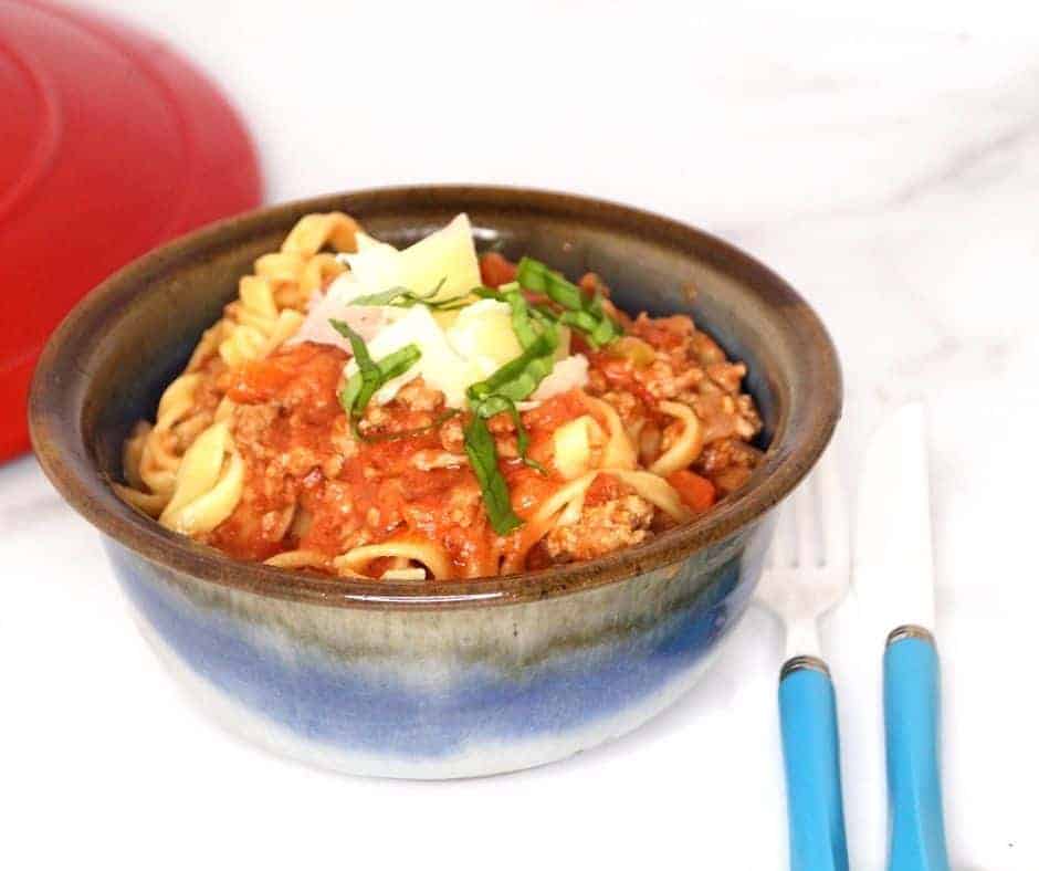 Instant-Pot-Dutch-Oven-Bolognese-Sauce (1)