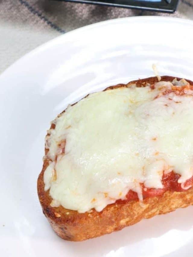 cropped-Air-Fryer-Garlic-Bread-Pizza-Toast-1.jpg