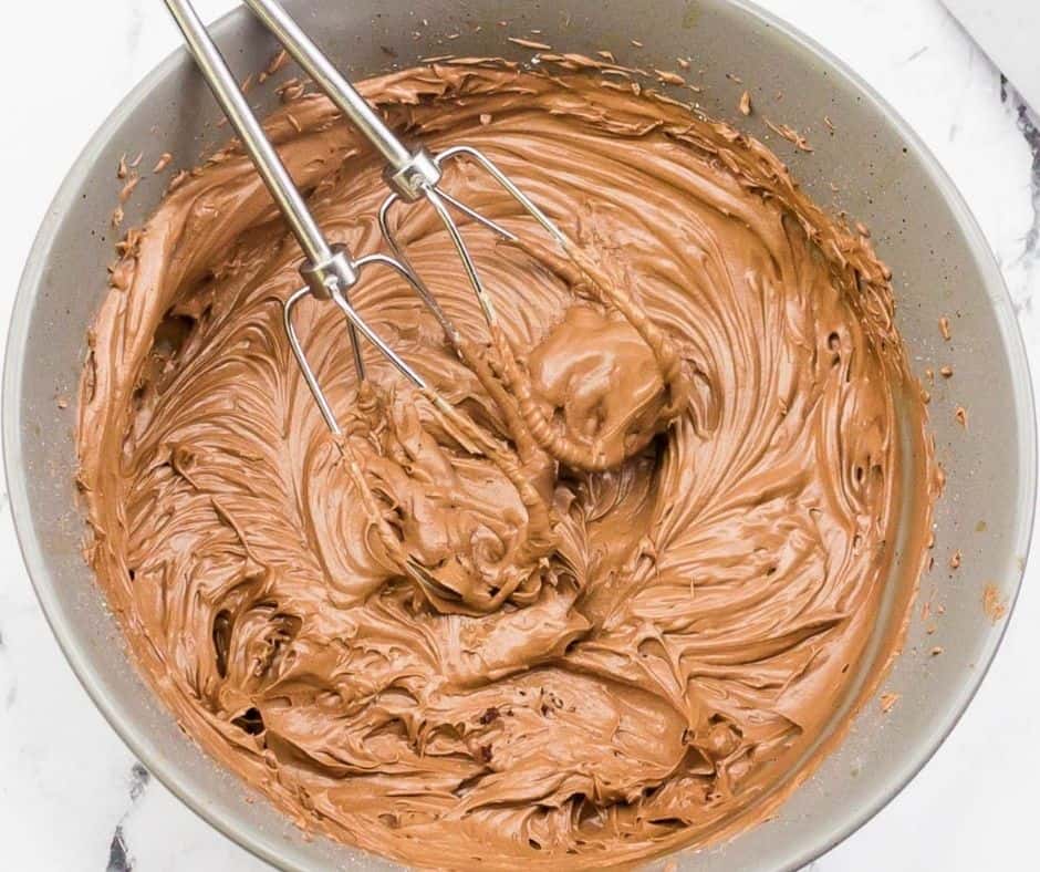 How To Make Chocolate Cake In The Air Fryer