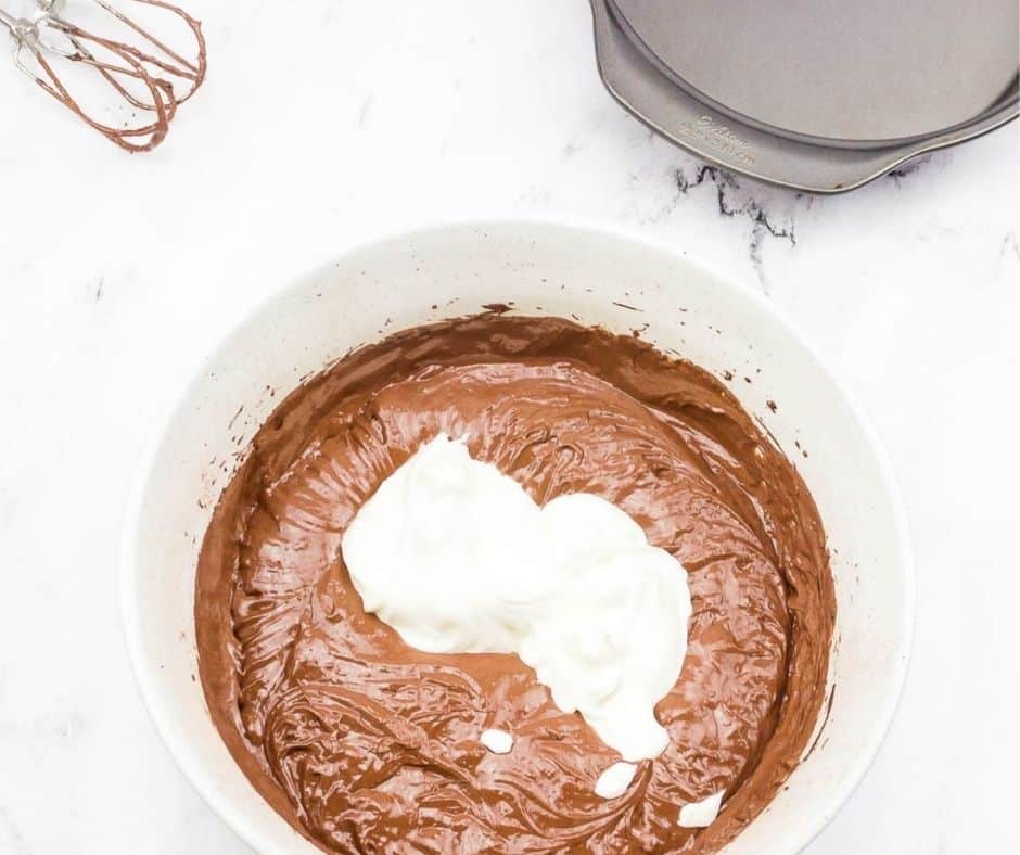 Air Fryer Chocolate Cake