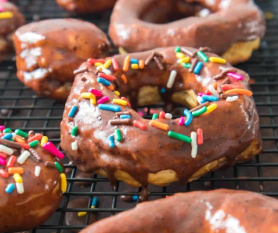 You can use a variety of toppings and glazes for this Air Fryer Donuts with Chocolate Glaze Recipe.
