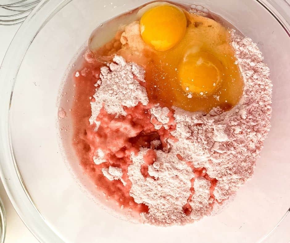 Step-by-step process of making air fryer strawberry blondies