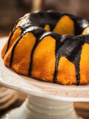 How to Bake a Cake In the Ninja Foodi