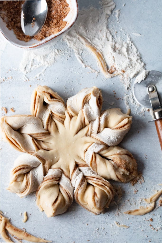 Air Fryer Star Bread