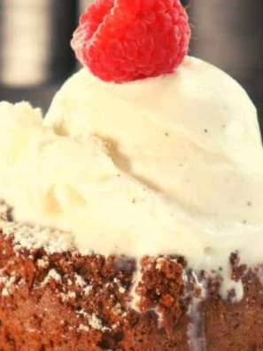 Air Fryer Copycat Chili’s Molten Lava Cake