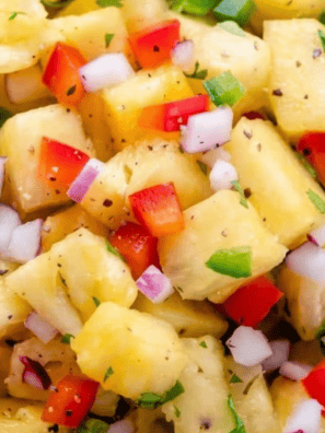 Bright, sweet, and zesty, this Easy Baja Fresh Copycat Pineapple Salsa brings tropical flavor to tacos, grilled meats, or chips. Ready in minutes, it’s a fresh, vibrant side that’s perfect for summer gatherings or weeknight dinners.