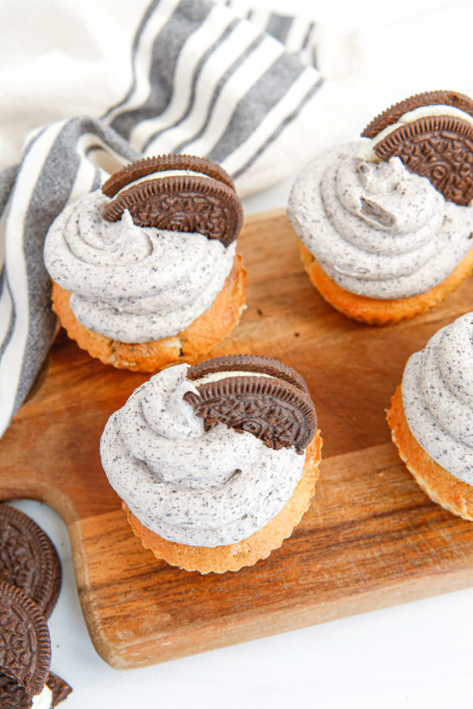 Air Fryer Oreo Cupcakes