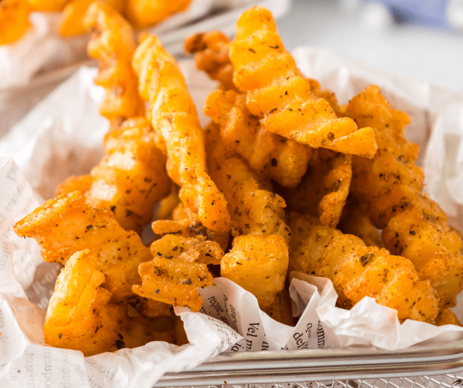 closeup of seasoned air fryer crinkle fries