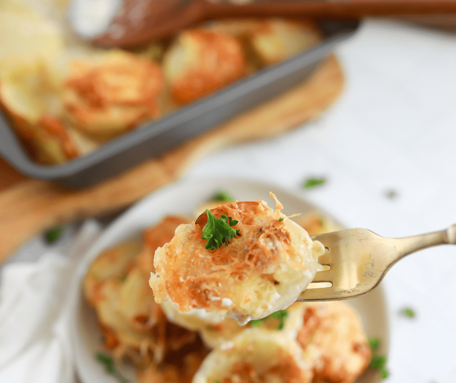 Air Fryer Potatoes au Gratin