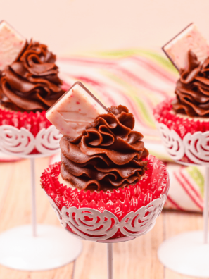 Air Fryer Andes Mint Cupcakes