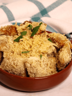 Air Fryer Pizza Rolls With Garlic Parmesan Butter