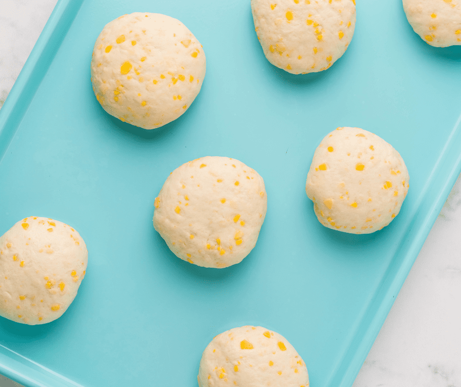 Seal the donuts, by pinching the dough together.
