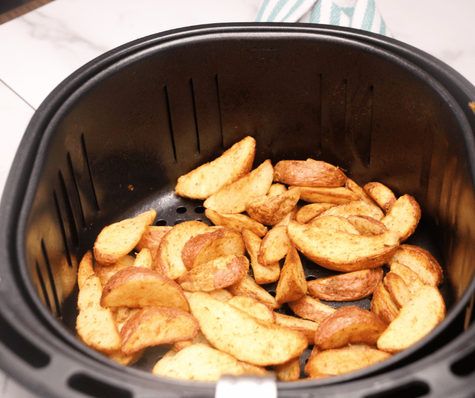 Air Fryer Frozen Potato Wedges