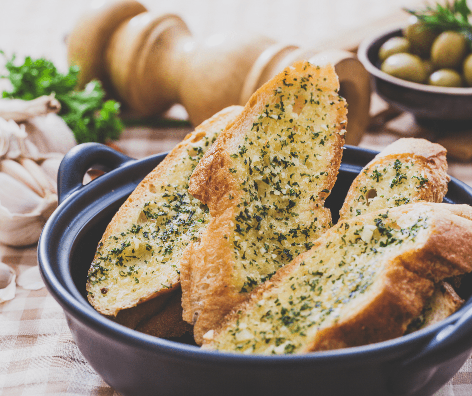 This is amazing, and with the big game coming up, I really wanted to make one of my favorite oven recipes for you. Today, it's all about Air Fryer Cheesy Garlic Bread.